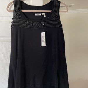 Women’s black sleeveless top